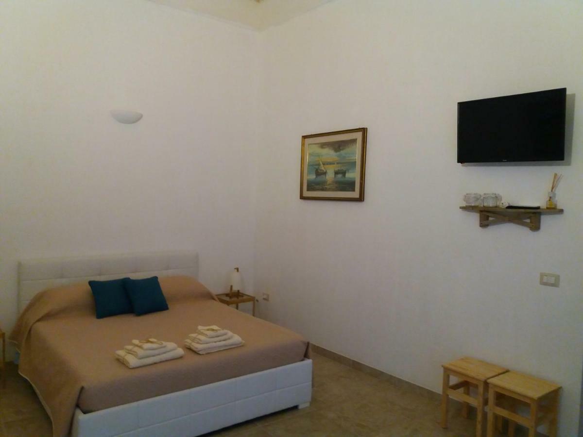 פולינאנו א מארה La Maison A La Mer מראה חיצוני תמונה